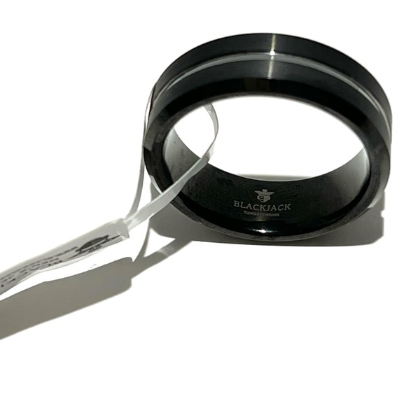 NEW Tungsten Carbide Thin Silver Line Men’s Ring size 10 - Picture 3 of 5